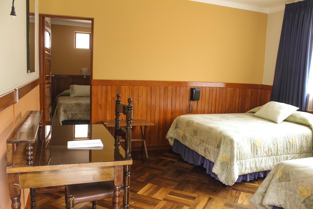 Hotel Colomba ワラス エクステリア 写真