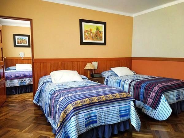 Hotel Colomba ワラス エクステリア 写真