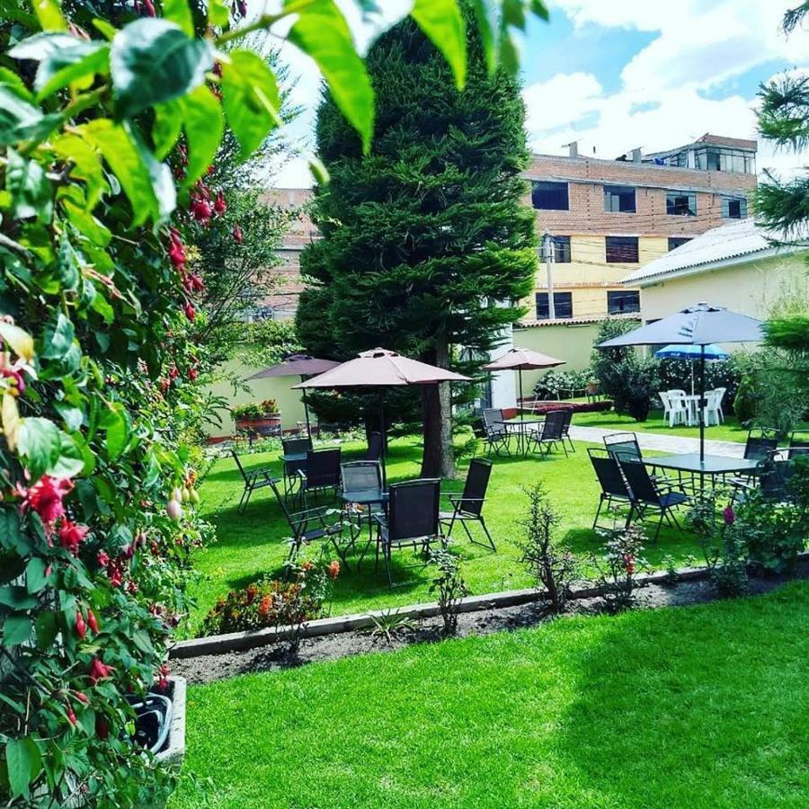 Hotel Colomba ワラス エクステリア 写真